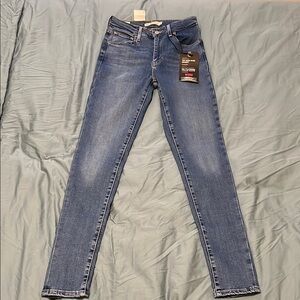 Levi's Blue Skinny Jeans with Stretch and Tapered Fit
